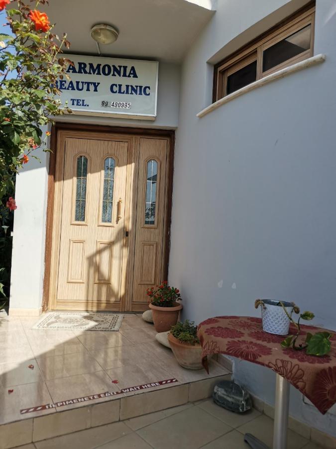 Appartement Hamboula à Polis Extérieur photo